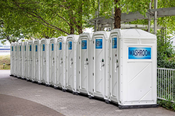 Portable restroom solutions in Clay, CA