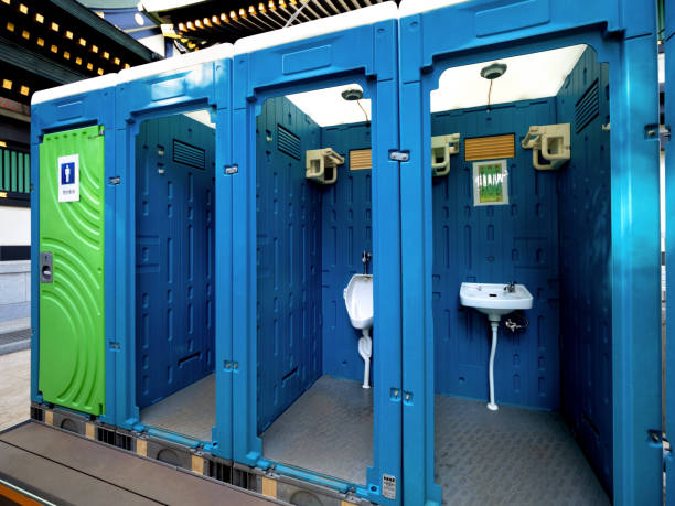 Best Luxury portable toilet rental  in Clay, CA